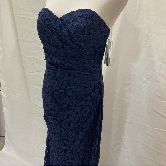 David’s Bridal navy lace gown size 4 - Picture 3 of 15